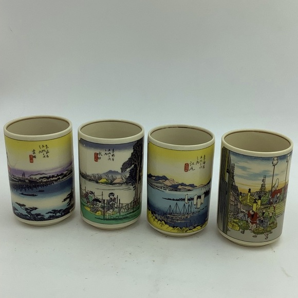 Four Japanese Scenes Sake Cups - Picture 2 of 13